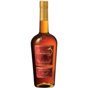 Кальвадос Berneroy VSOP 0,7 / Бернеруа ВСОП 0,7, Франция